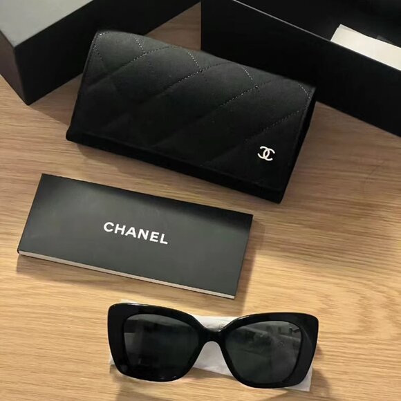 CHANEL Sunglasses CH5422B Women's Polarized-Black White New With Box - Picture 2 of 4